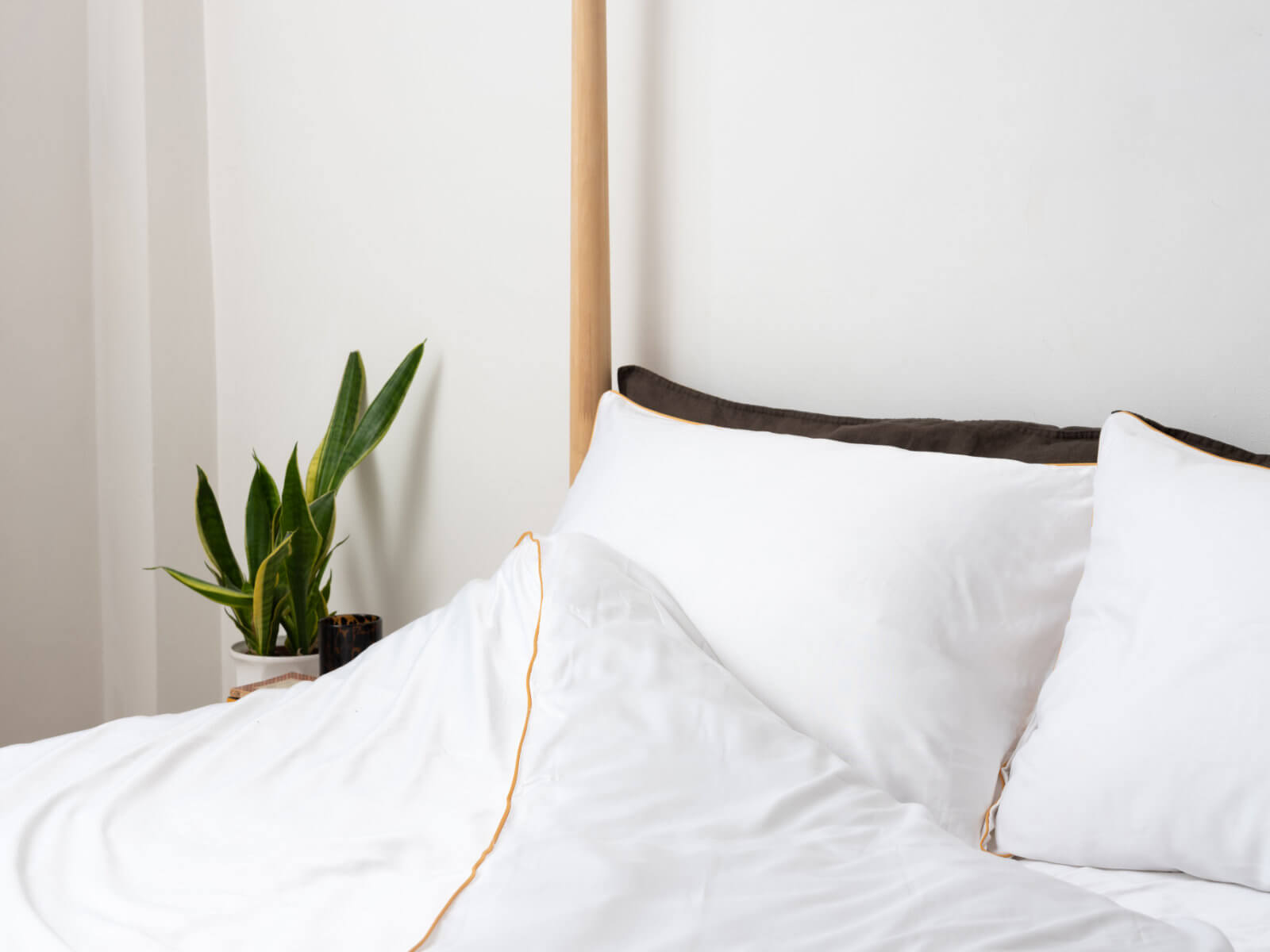 ochre bamboo bedding